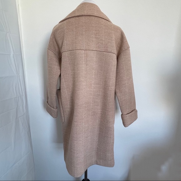 Woolen Coat - Picture 6 of 7